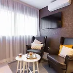 Fly Rooms Madrid Airport